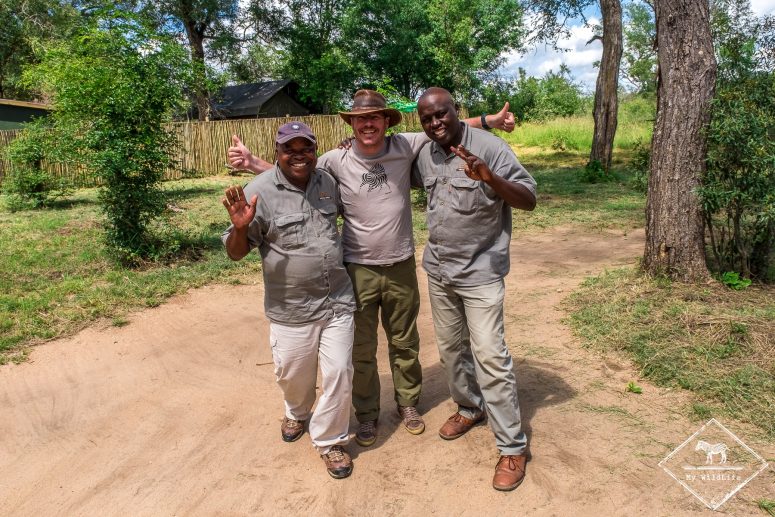 Guide et tracker du Ndzhaka Tented Camp
