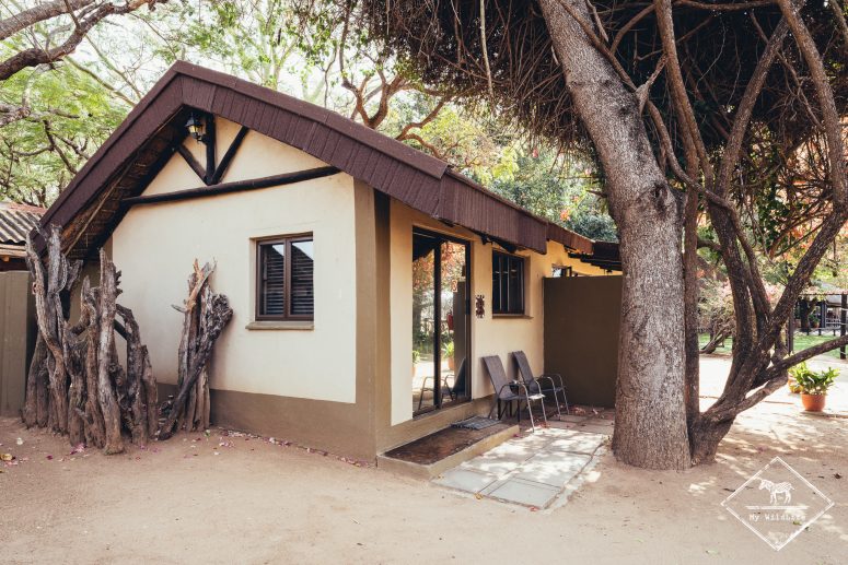 Umkumbe Safari Lodge Riverside