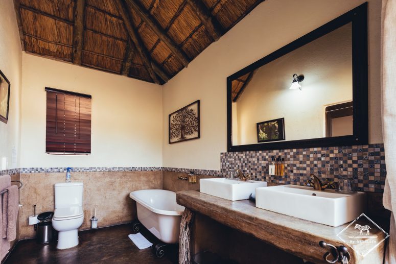 Umkumbe Safari Lodge Riverside