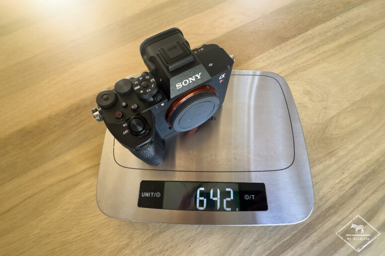 Poids du Sony A7RVI